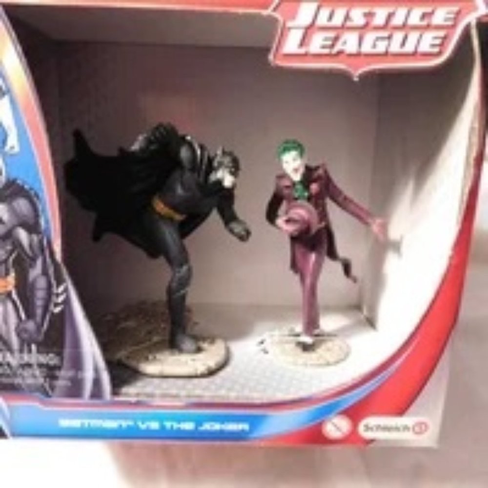 Batman vs Joker Action Figures NEW